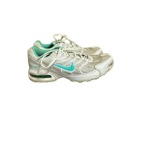 Nike Air Max Torch 4 Womens White Turquoise Running Shoes - Picture 2 of 9